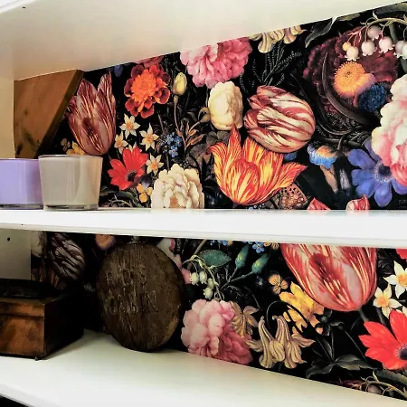 De Buurvrouw Nr.18 Panzió 3*