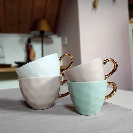 De Buurvrouw Nr.18 3* Doesburg