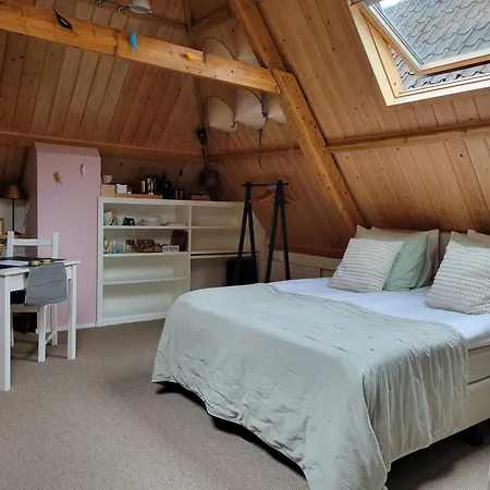 De Buurvrouw Nr.18 Bed & Breakfast Doesburg